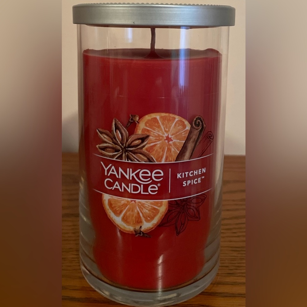 Yankee “KITCHEN SPICE” 14.25 candle